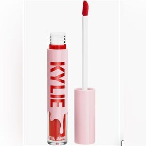 Kylie Cosmetics Don’t @ Me- Velvet Lip lacquer. Shade 416